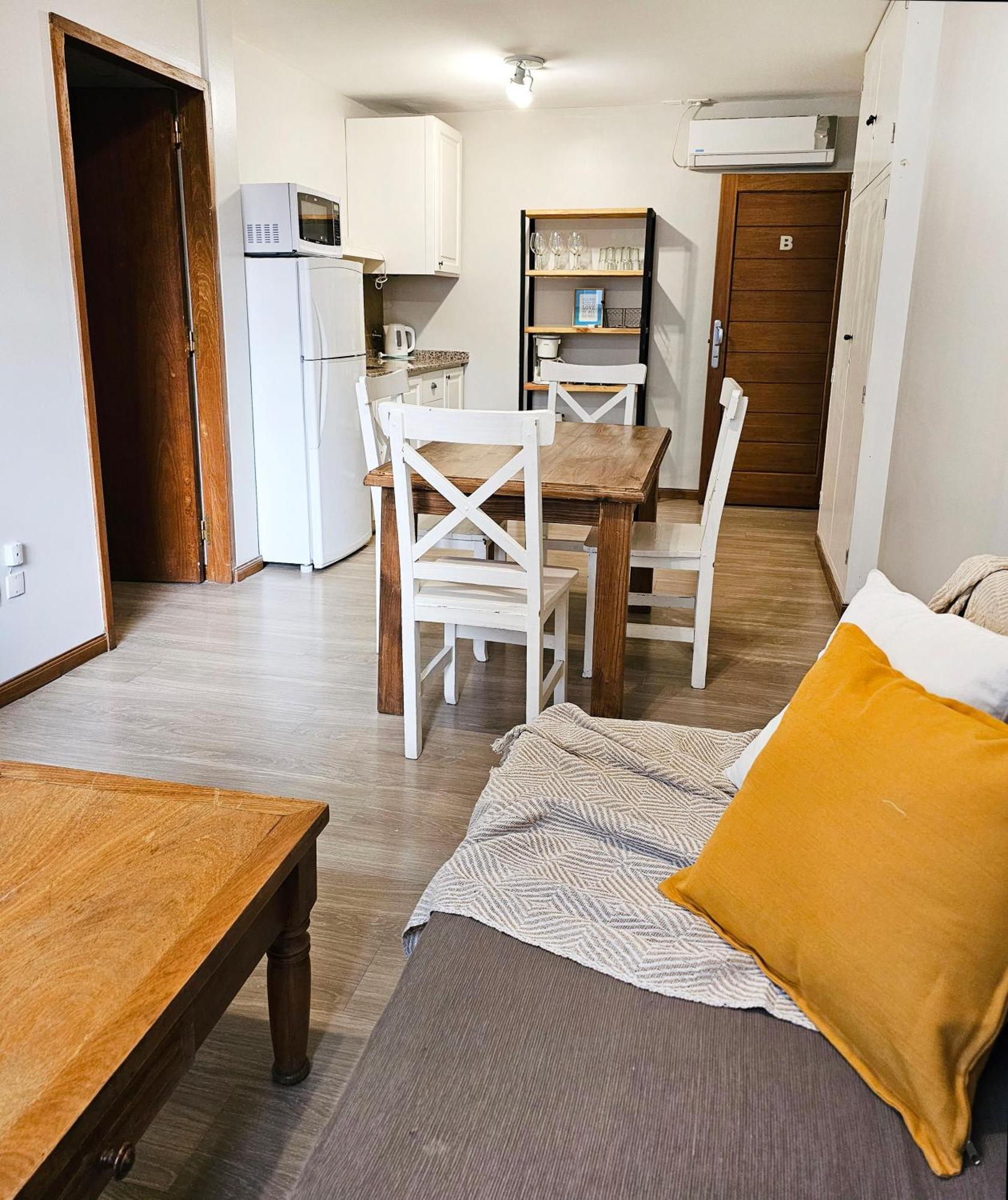 Contacto Apartamento Mendoza